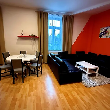 U Kostnice شقة كوتنا هورا