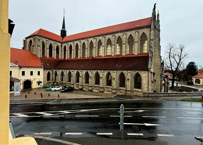 U Kostnice *